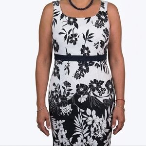 CLEO Black And White Floral Sheath Dress Size 10